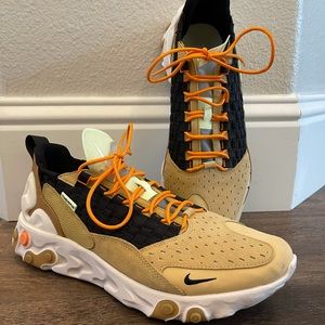 Men’s Nike React Sertu Shoes, Club Gold Size 12